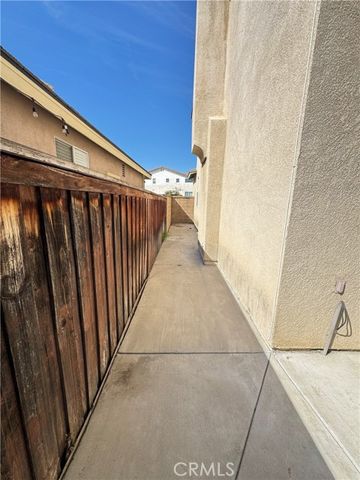 6340 Peach Blossom, Eastvale, CA 92880