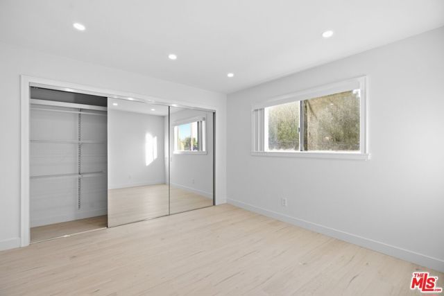 13025 Moorpark Street 208, Los Angeles, CA 91604