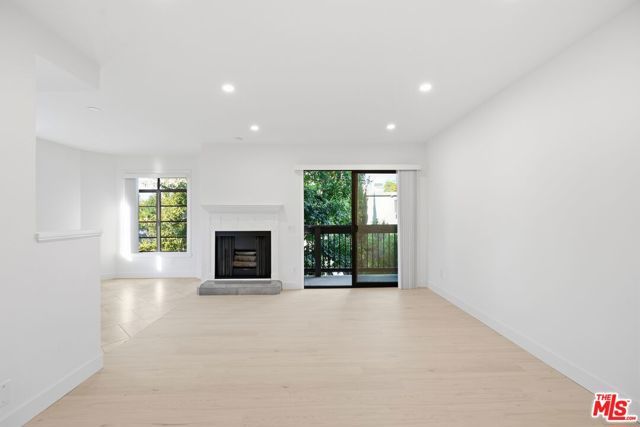 13025 Moorpark Street 208, Los Angeles, CA 91604