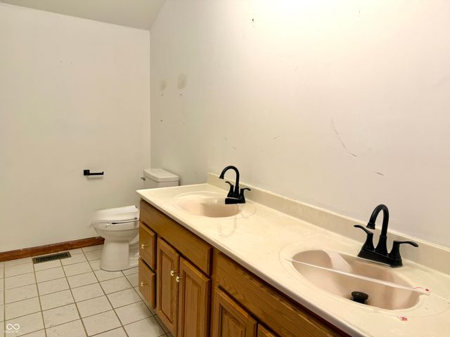 3039 Oberlin Court, Indianapolis, IN 46268