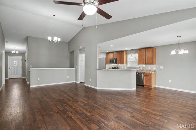 65 Jackson Circle, Festus, MO 63028