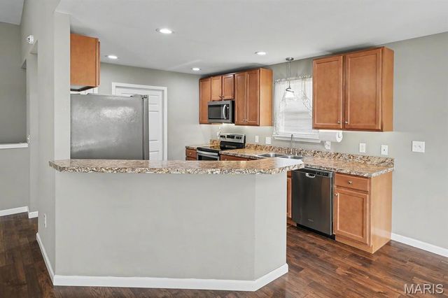 65 Jackson Circle, Festus, MO 63028