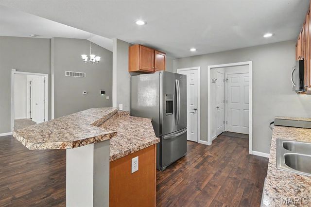 65 Jackson Circle, Festus, MO 63028