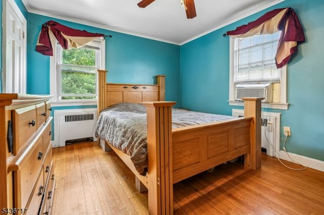 13 Van Velsor Pl, Newark City, NJ 07112