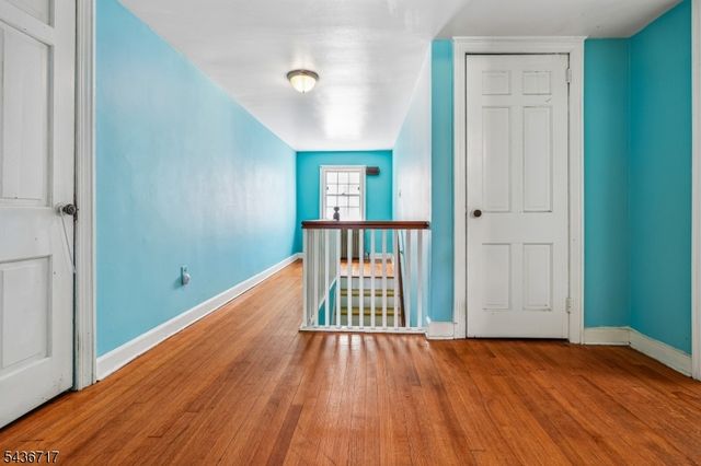 13 Van Velsor Pl, Newark City, NJ 07112