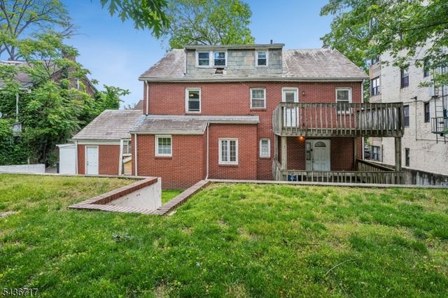 13 Van Velsor Pl, Newark City, NJ 07112