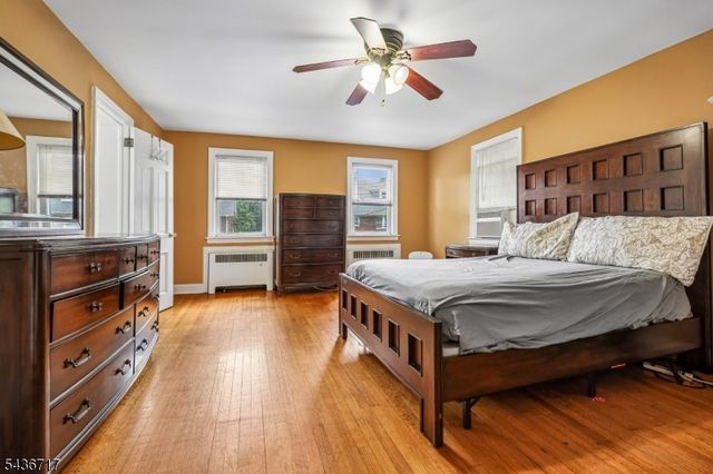 13 Van Velsor Pl, Newark City, NJ 07112
