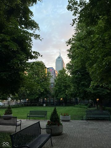 354 E Ohio Street, Indianapolis, IN 46204