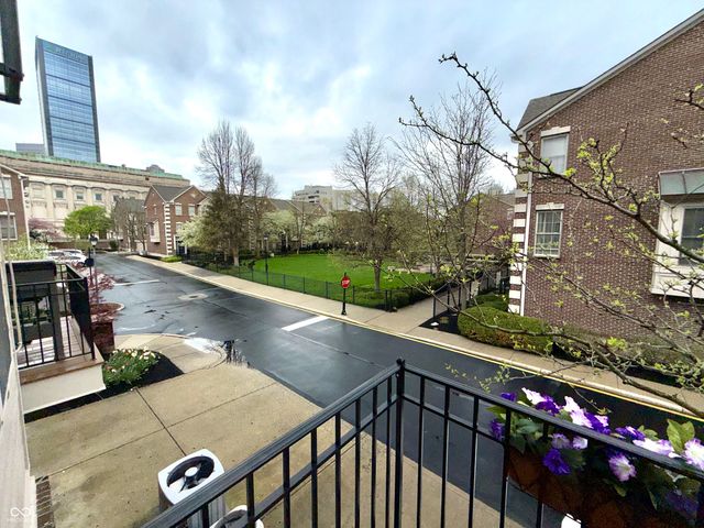 354 E Ohio Street, Indianapolis, IN 46204