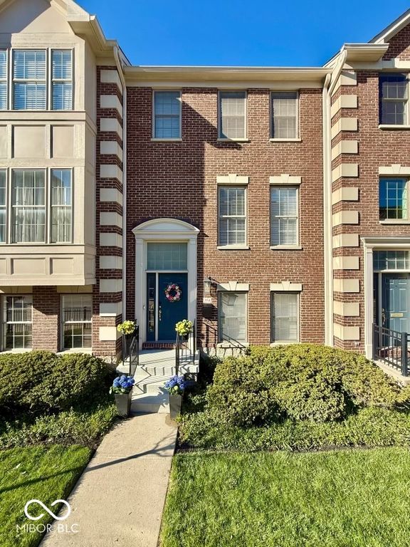 354 E Ohio Street, Indianapolis, IN 46204