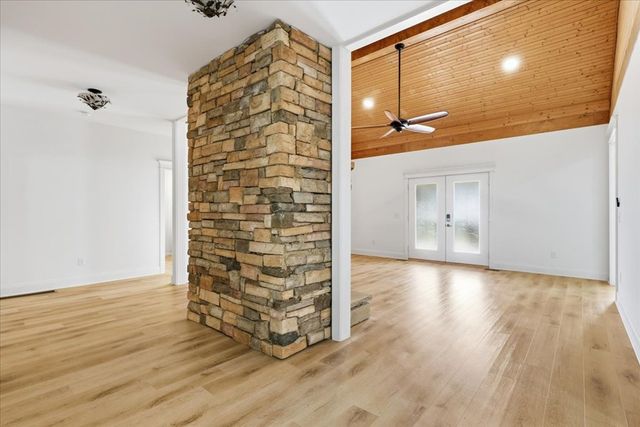 135 Floyds Way, Blairsville, GA 30512