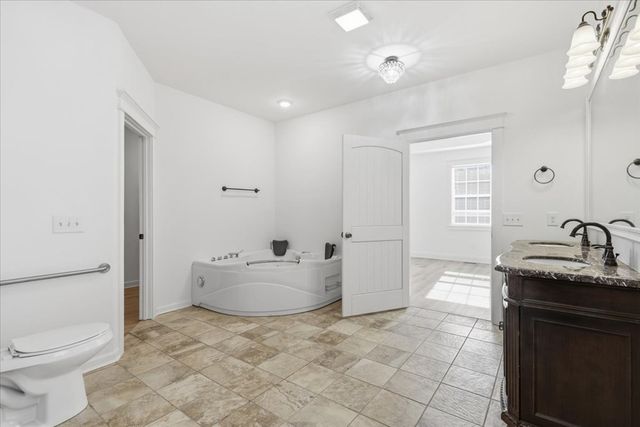 135 Floyds Way, Blairsville, GA 30512