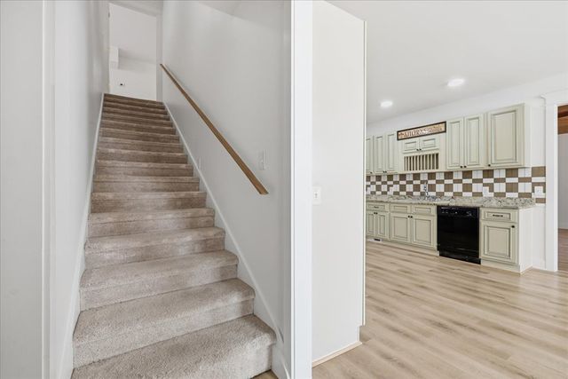 135 Floyds Way, Blairsville, GA 30512