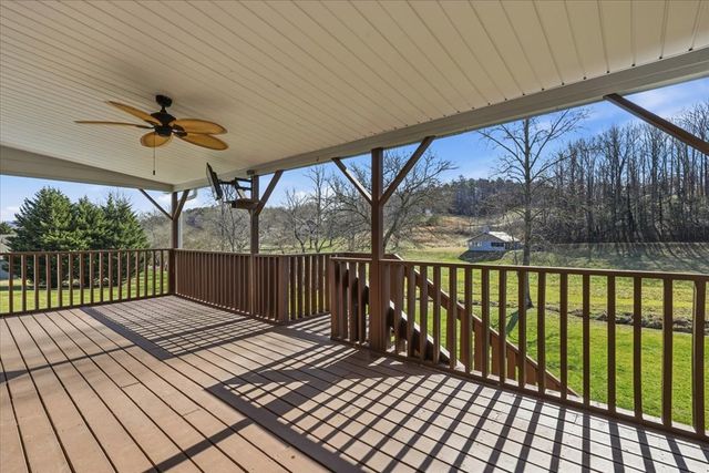 135 Floyds Way, Blairsville, GA 30512