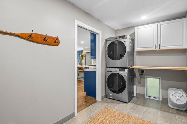 2390 Lake Chandler Drive, East Bay Twp, MI 49696