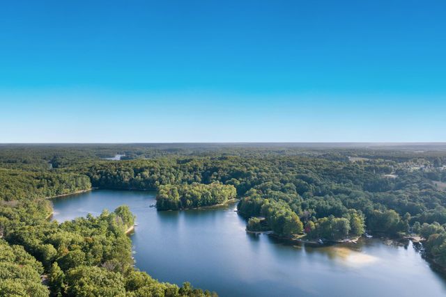 2390 Lake Chandler Drive, East Bay Twp, MI 49696