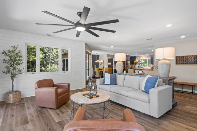 2390 Lake Chandler Drive, East Bay Twp, MI 49696