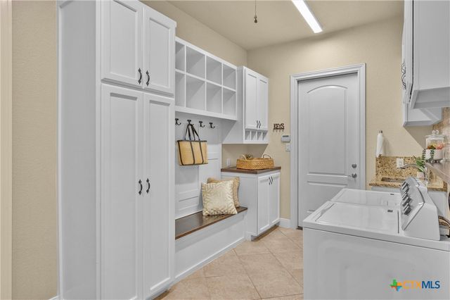 10319 Oak Forest Way, New Braunfels, TX 78132