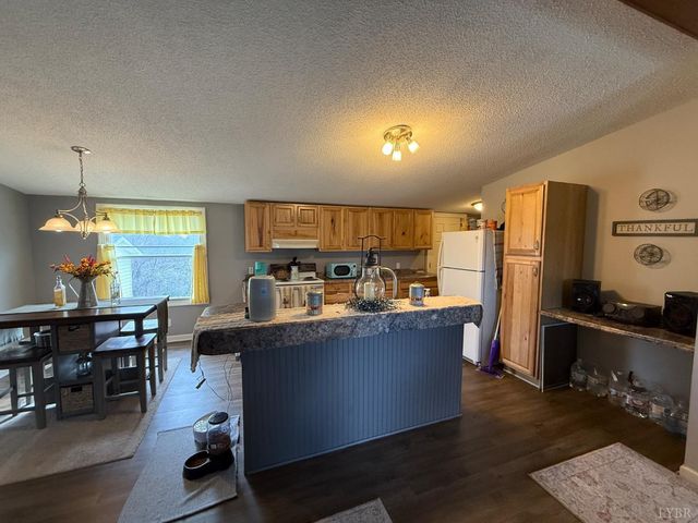 304 Plain Ridge Drive, Evington, VA 24550