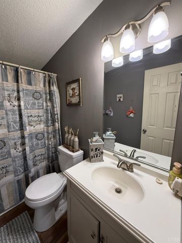 304 Plain Ridge Drive, Evington, VA 24550