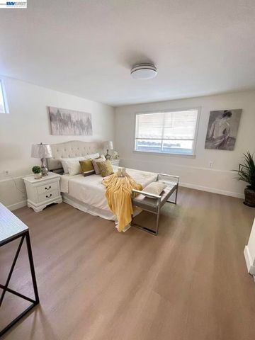 478 Joost Ave, San Francisco, CA 94127