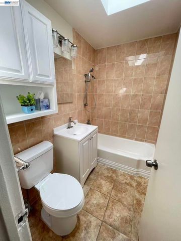 478 Joost Ave, San Francisco, CA 94127
