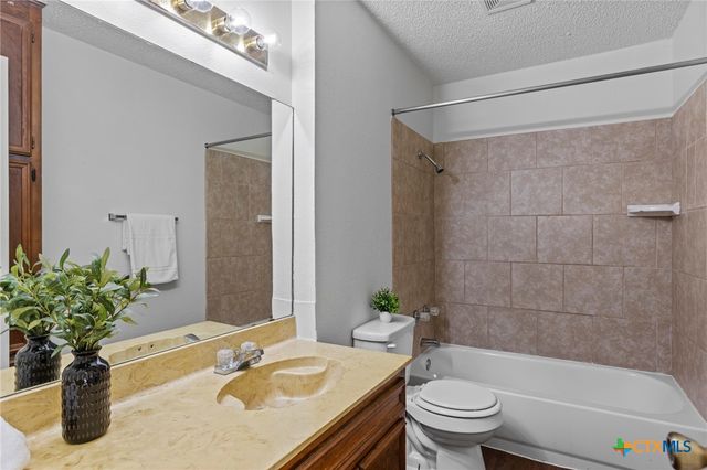 2801 Arrowhead Circle, Temple, TX 76502