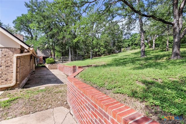 2801 Arrowhead Circle, Temple, TX 76502