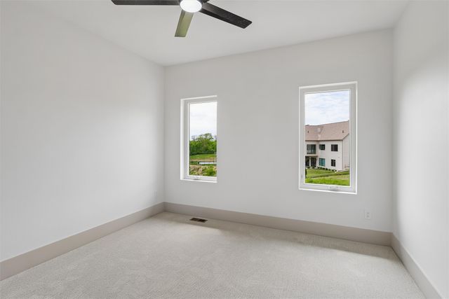 4766 148th Street, Urbandale, IA 50323