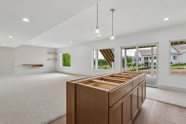4766 148th Street, Urbandale, IA 50323