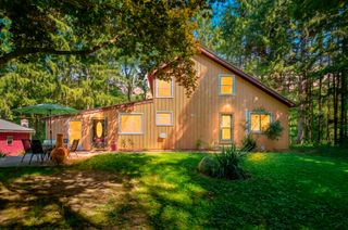 9299 W Avenue E, Brady Twp, MI 49097