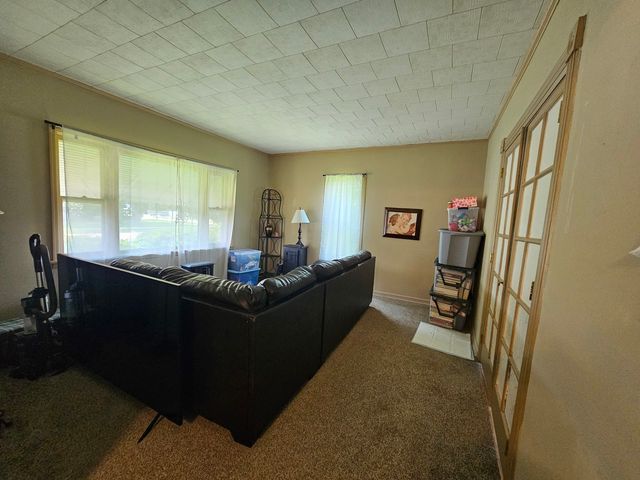 302 E Park Street, Morrison, IL 61270