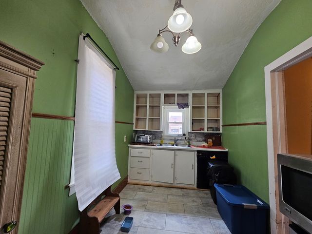 302 E Park Street, Morrison, IL 61270