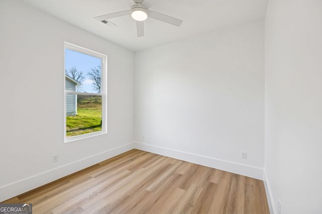 71 Ballard Road, Trenton, GA 30752