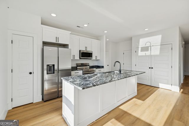 71 Ballard Road, Trenton, GA 30752