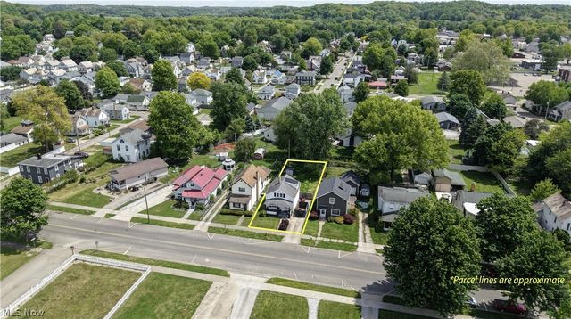 357 3rd Street NW, New Philadelphia, OH 44663