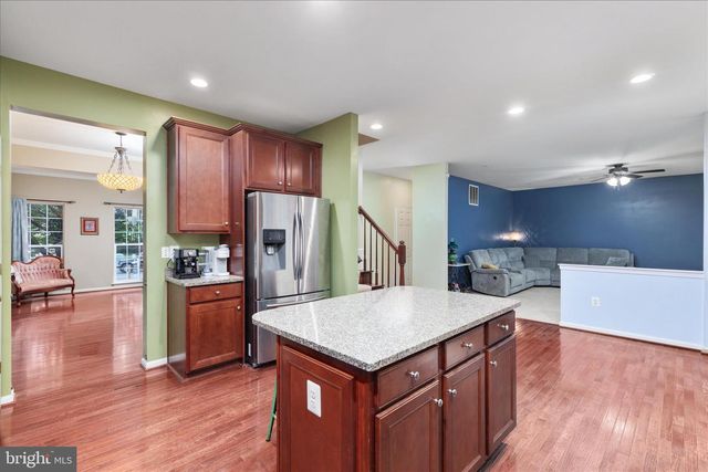 660 BEEHIVE WAY, Winchester, VA 22601