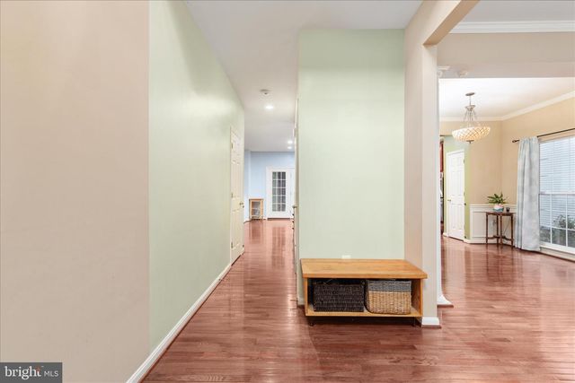 660 BEEHIVE WAY, Winchester, VA 22601