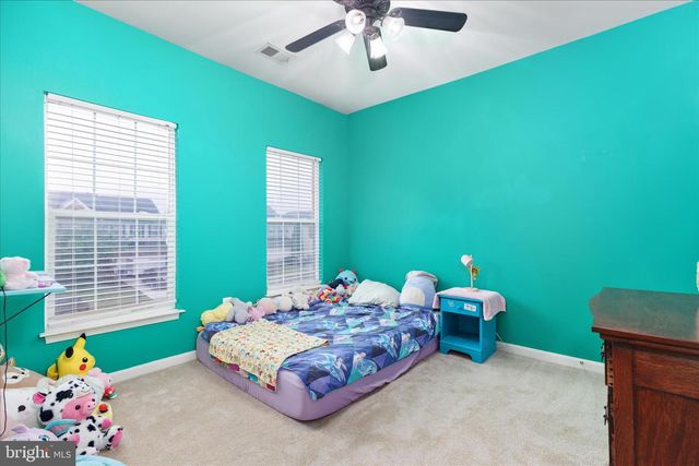 660 BEEHIVE WAY, Winchester, VA 22601
