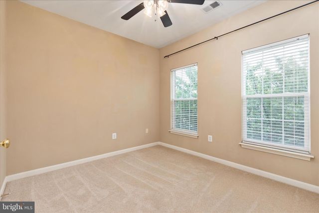 660 BEEHIVE WAY, Winchester, VA 22601