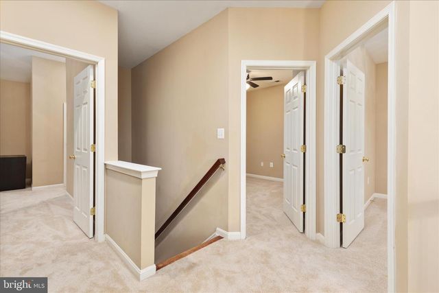 660 BEEHIVE WAY, Winchester, VA 22601