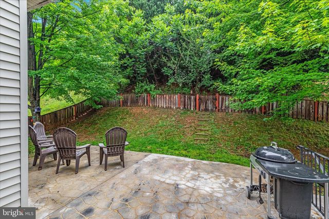 660 BEEHIVE WAY, Winchester, VA 22601