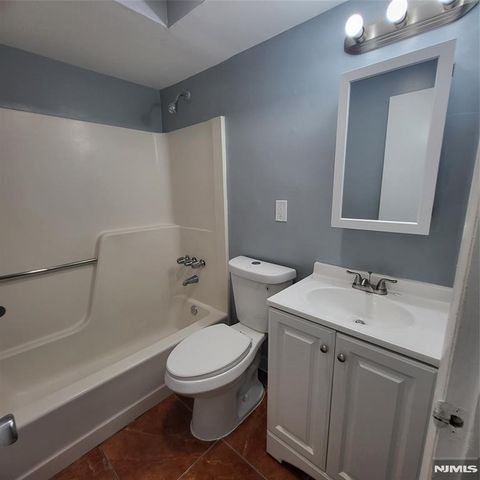 187 Brighton Avenue C4, Belleville, NJ 07109
