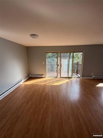 187 Brighton Avenue C4, Belleville, NJ 07109