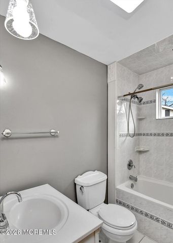 64 Waackaack Avenue, Keansburg, NJ 07734