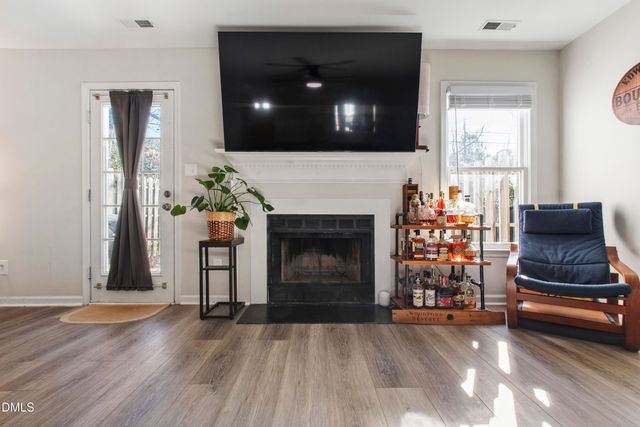 119 S Mclean Court, Cary, NC 27513