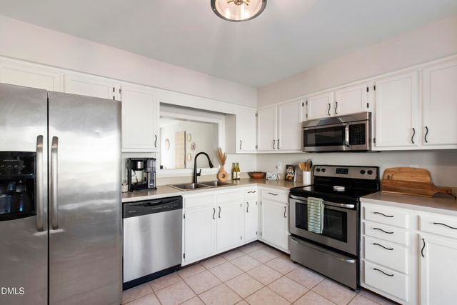 119 S Mclean Court, Cary, NC 27513