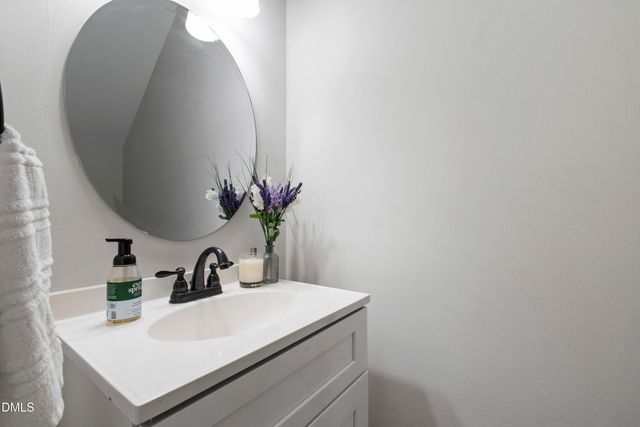 119 S Mclean Court, Cary, NC 27513