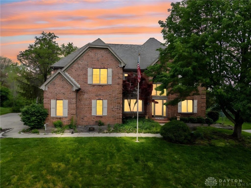 2940 Stonewall Drive, Beavercreek, OH 45434