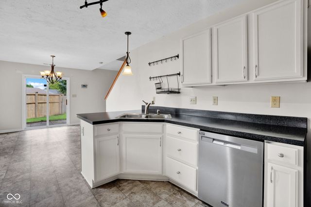 780 Mountain Pine Drive, Greenwood, IN 46143